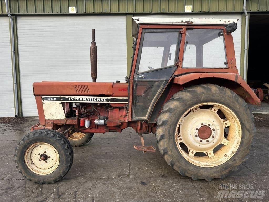 International 845 Трактора
