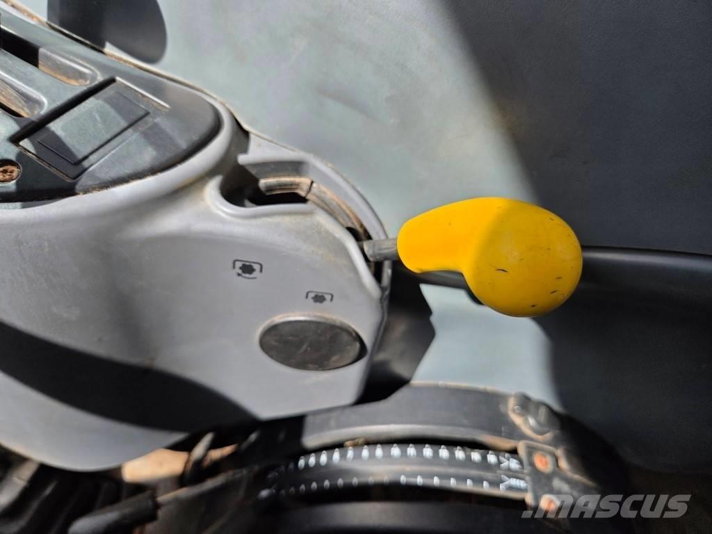 New Holland TN 75 D Трактора