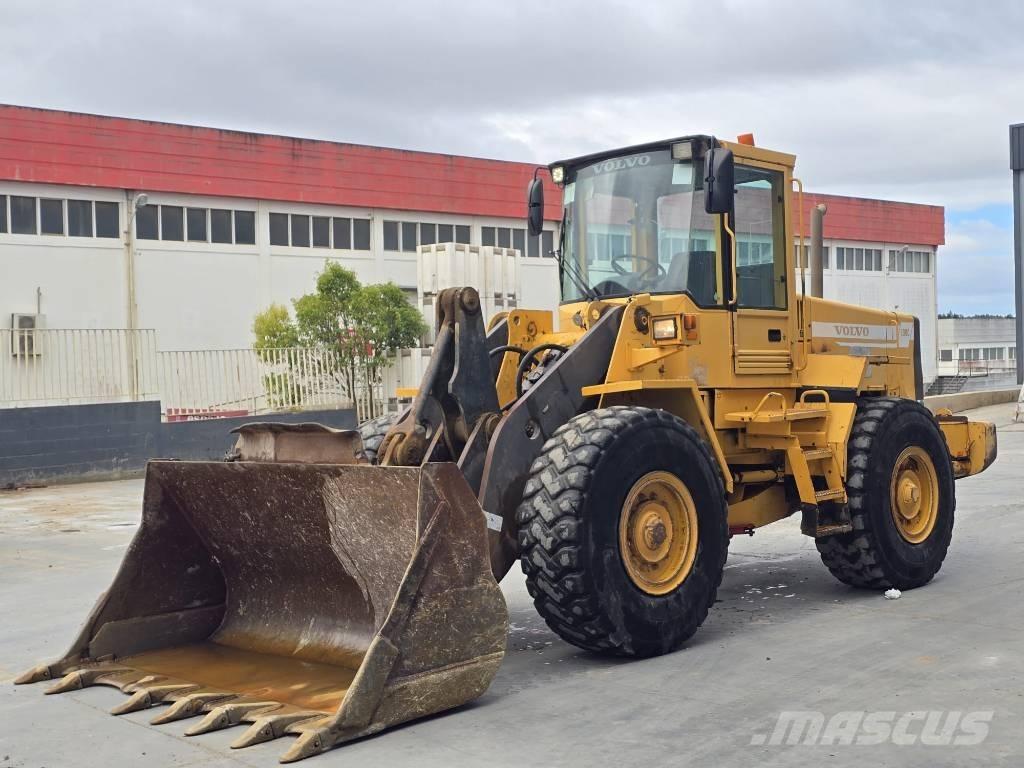 Volvo L 90 C Фронтальные погрузчики