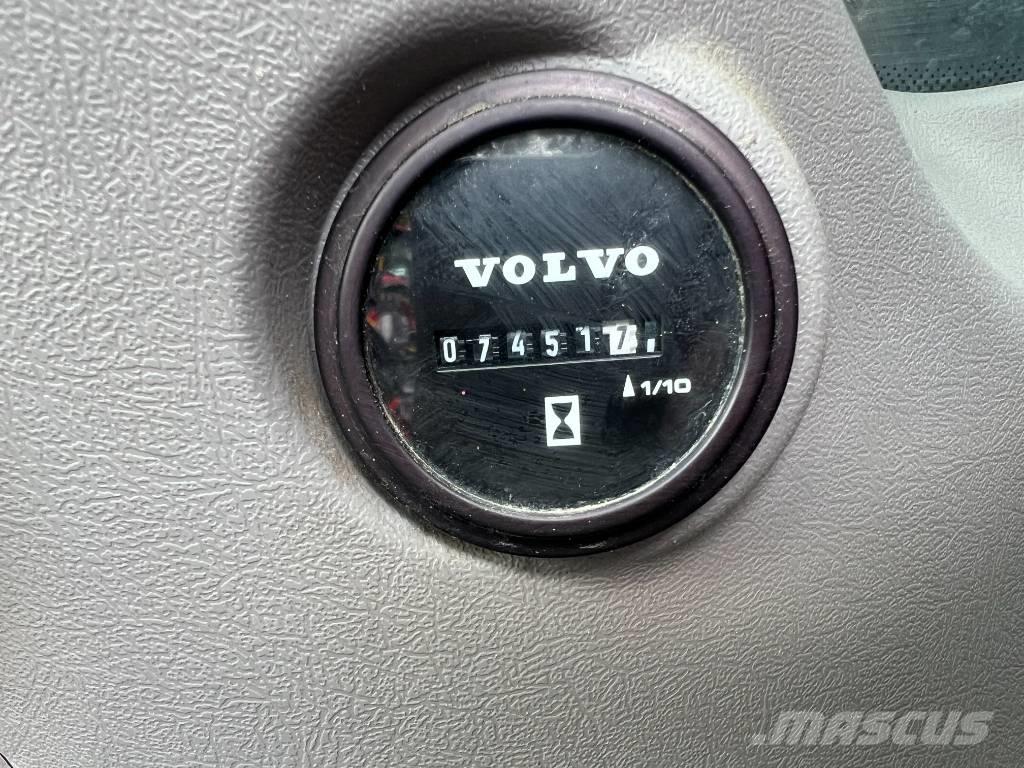 Volvo EC 200 E Гусеничные экскаваторы