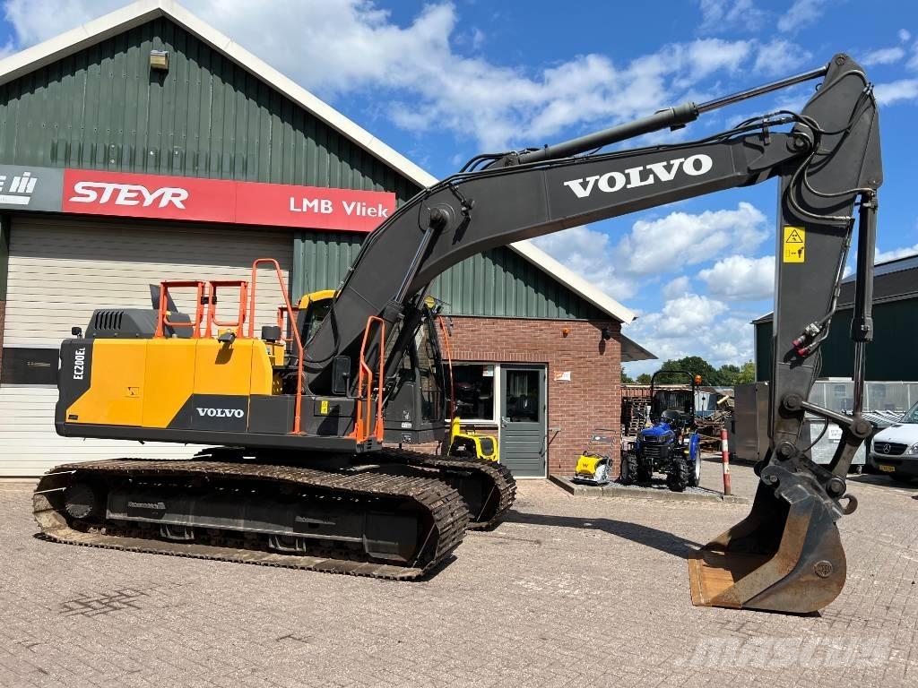 Volvo EC 200 E Гусеничные экскаваторы