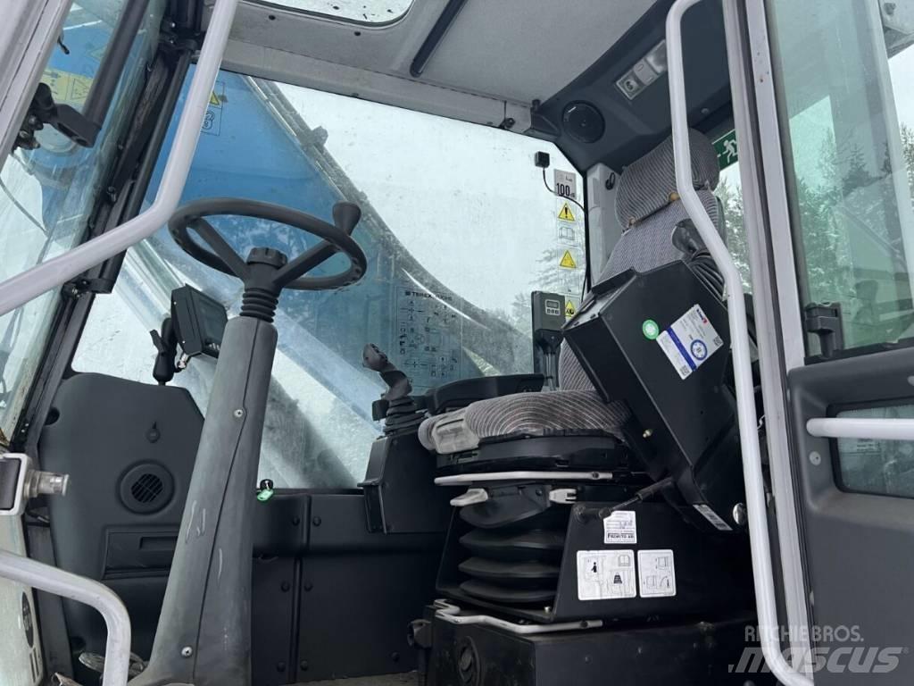 Fuchs MHL 320 Перегружатели металлолома/промышленные погрузчики