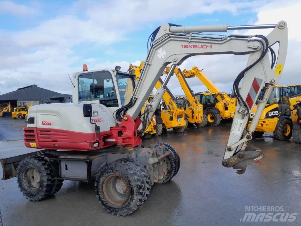 Takeuchi TB 295 W Колёсные экскаваторы