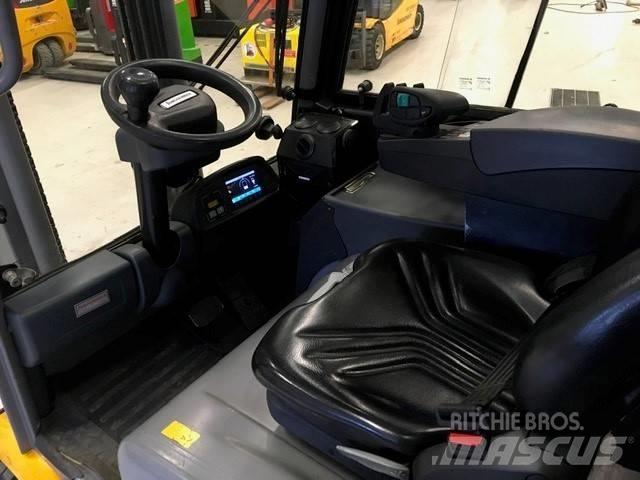 Jungheinrich EFG 320 Электропогрузчики