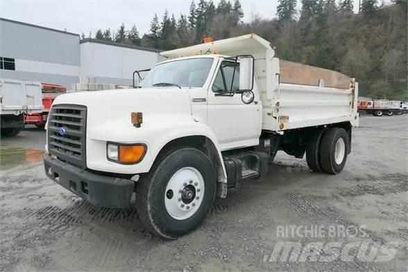 Ford F800 Грузовики-Самосвалы