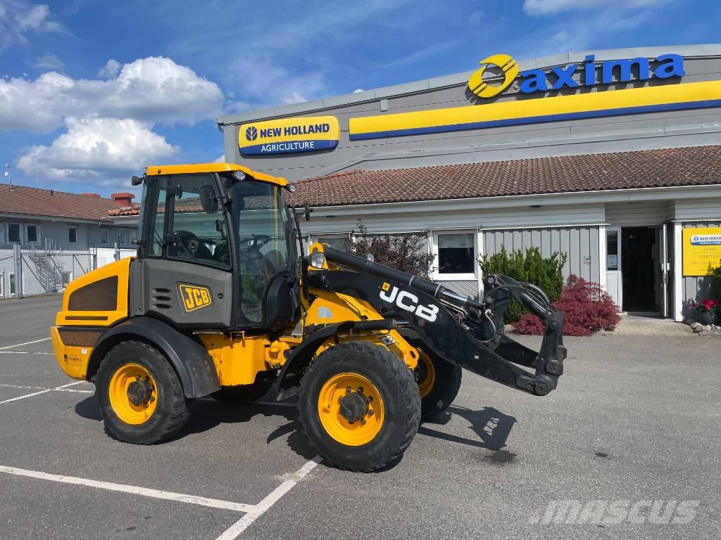 JCB 409 Фронтальные погрузчики