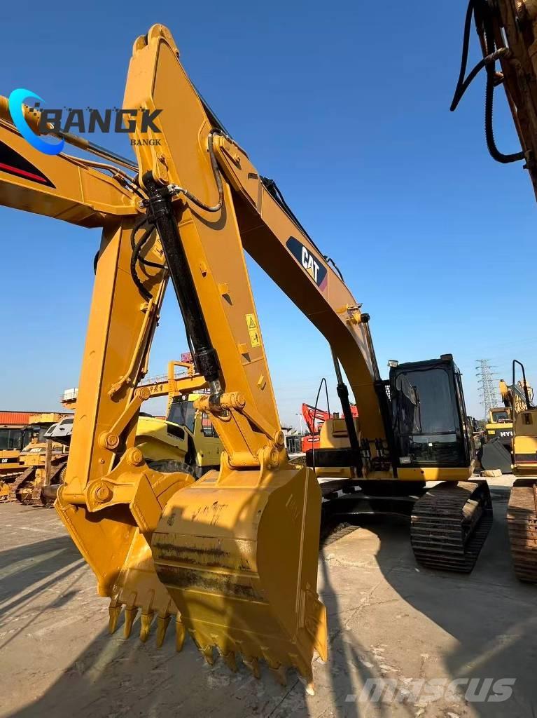 CAT 320 D Гусеничные экскаваторы