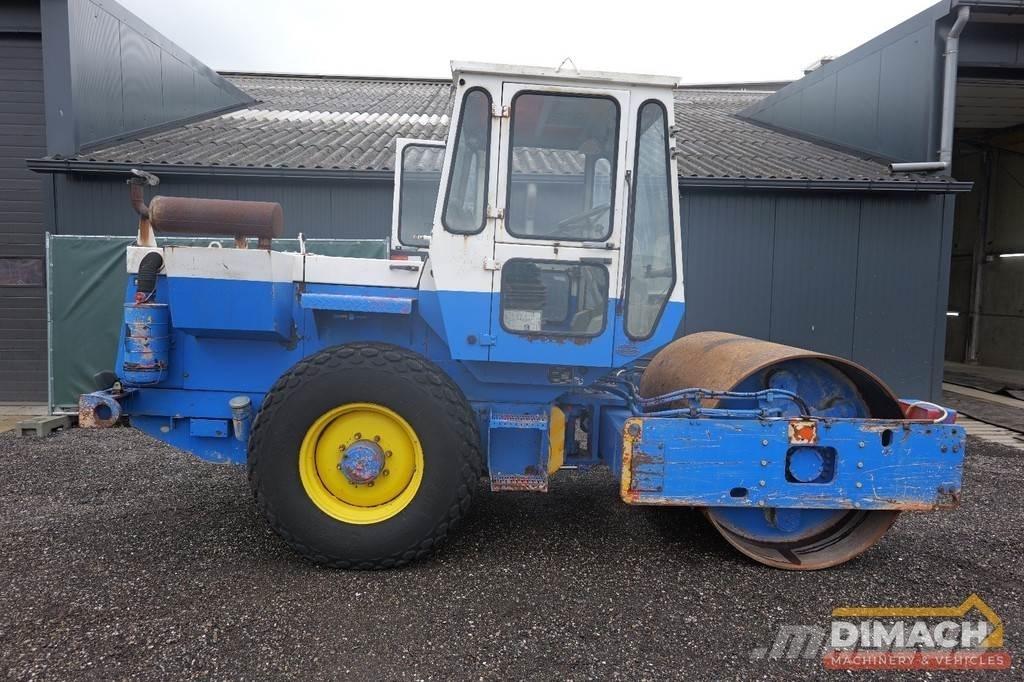 Hamm 2314 SD Катки тротуарные
