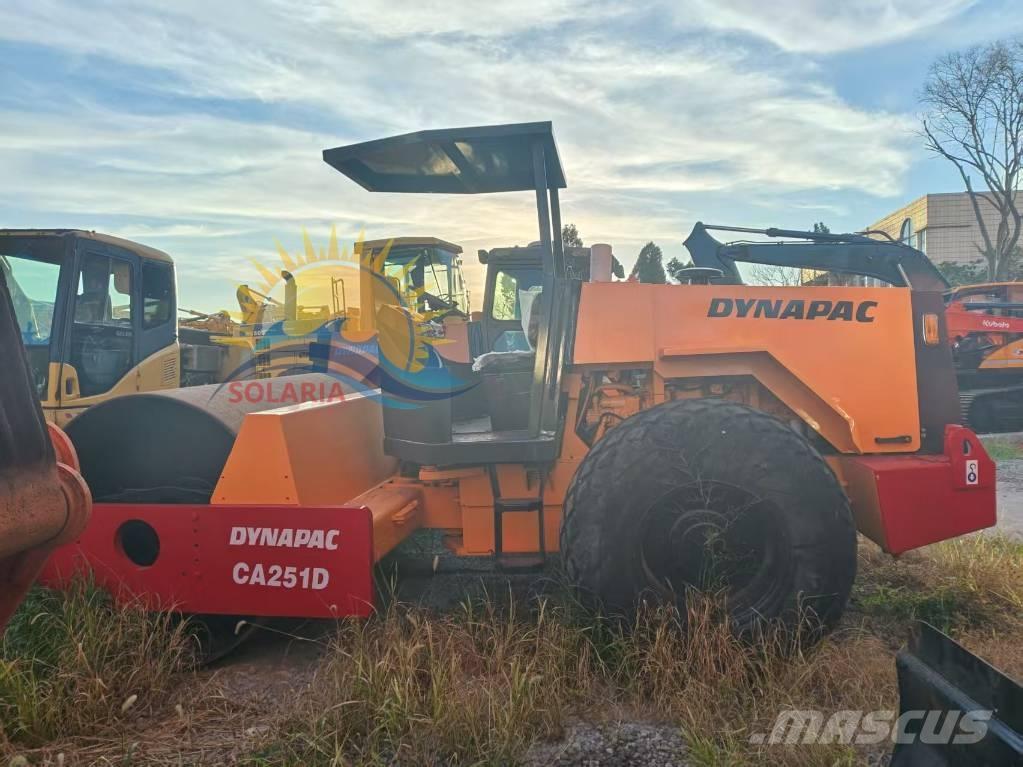 Dynapac CA 251 D Грунтовые катки
