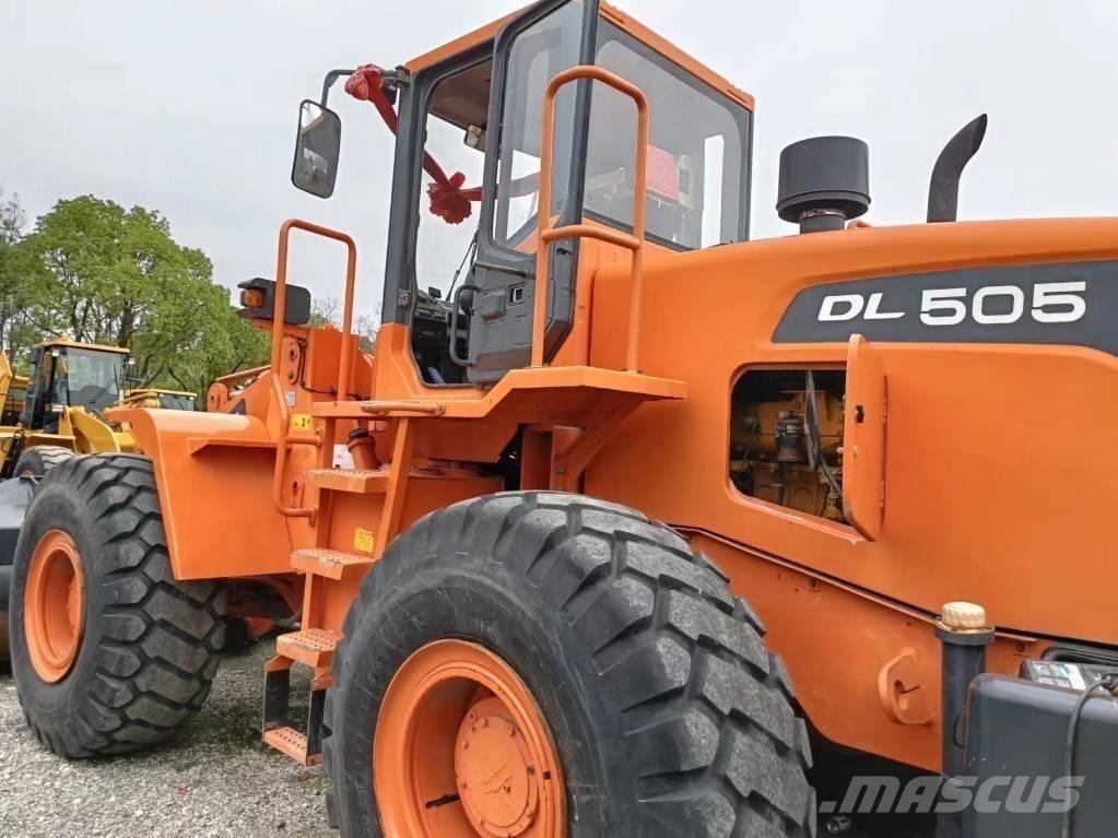 Doosan DL505 Фронтальные погрузчики