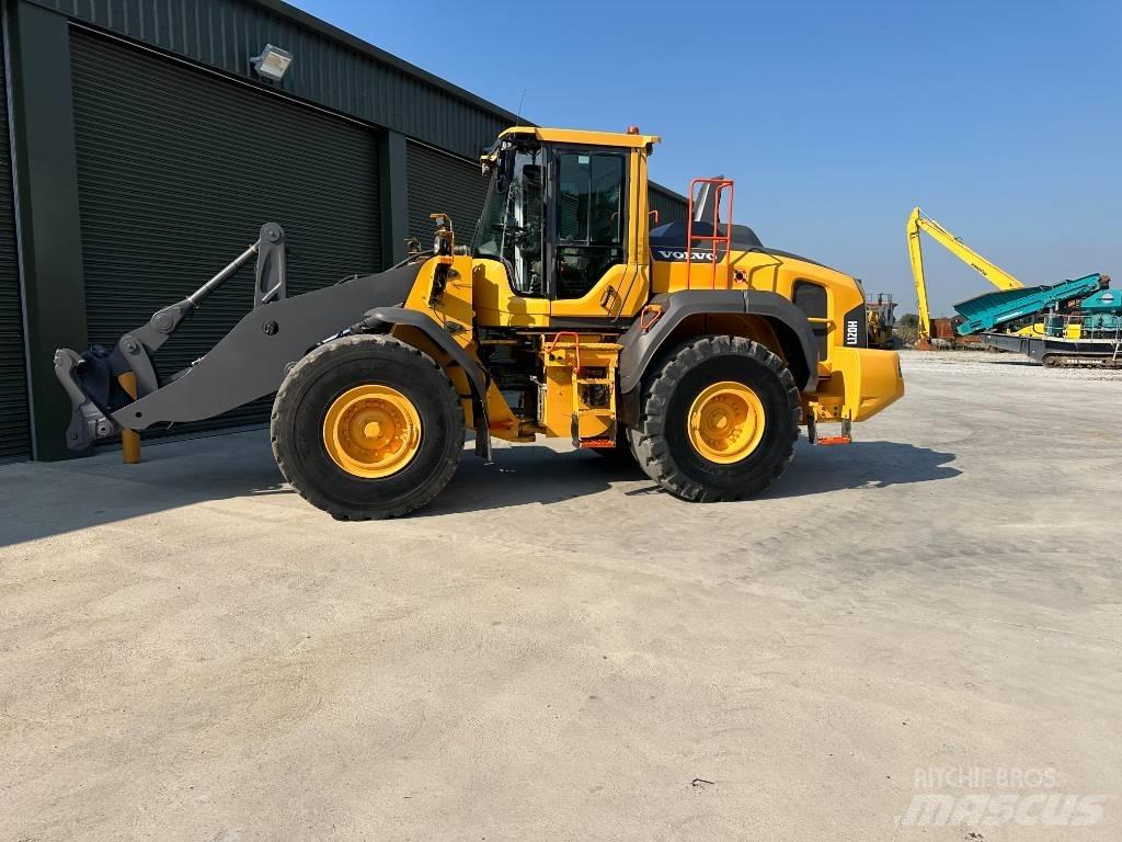 Volvo L 120 H Фронтальные погрузчики