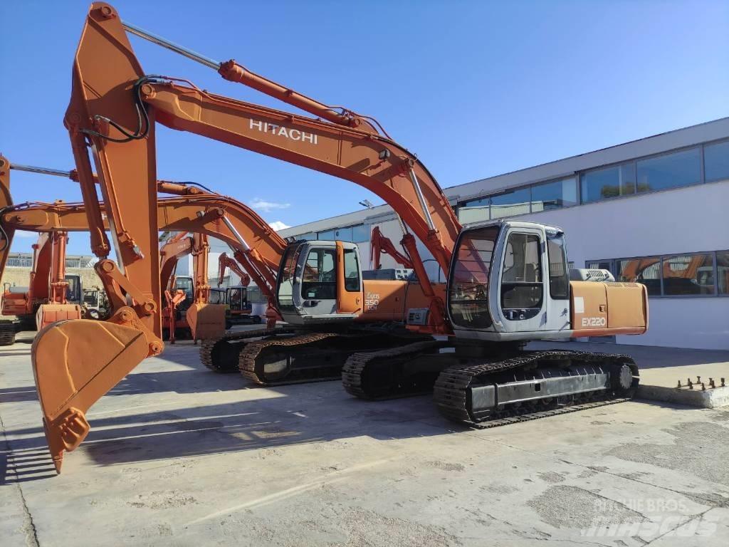 Hitachi EX 220-5 Гусеничные экскаваторы