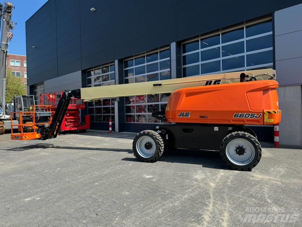 JLG 660SJ Телескопические подъемники