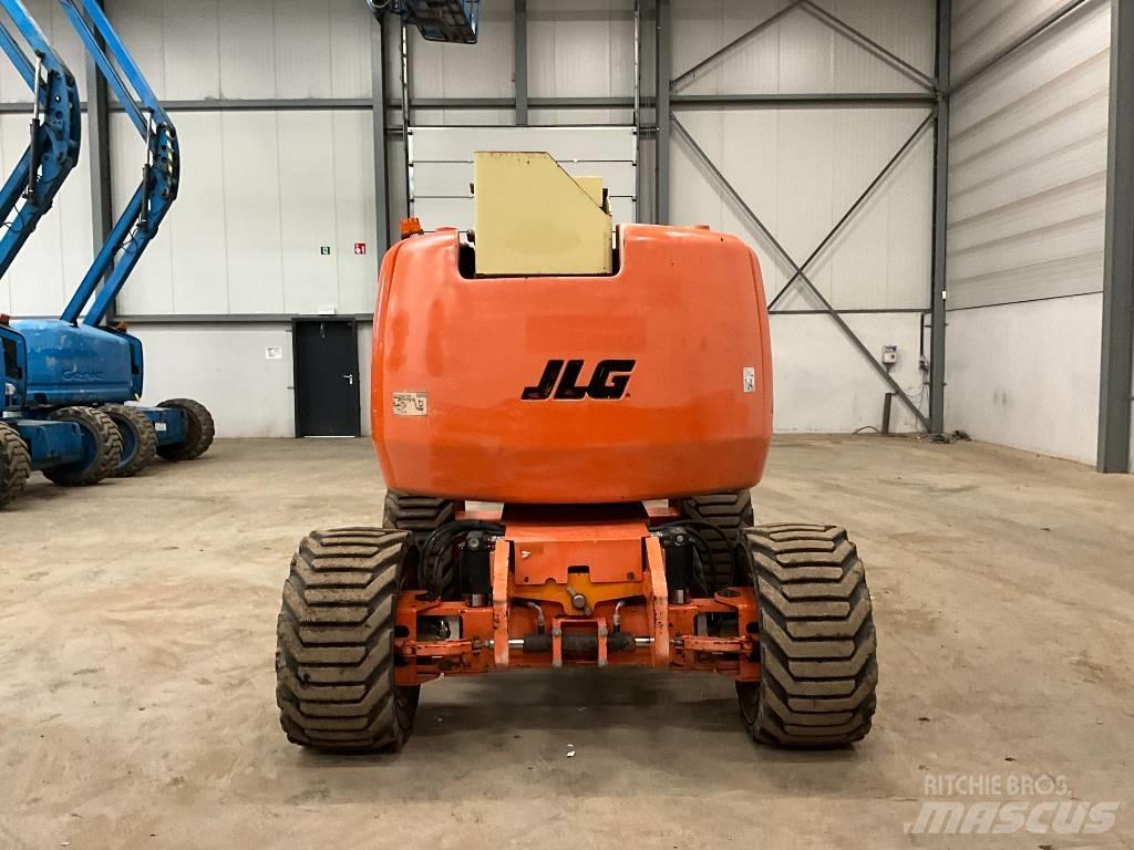 JLG 450 AJ Коленчатые подъемники