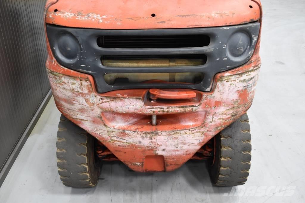 Linde H 25 D - 01 Дизельные погрузчики