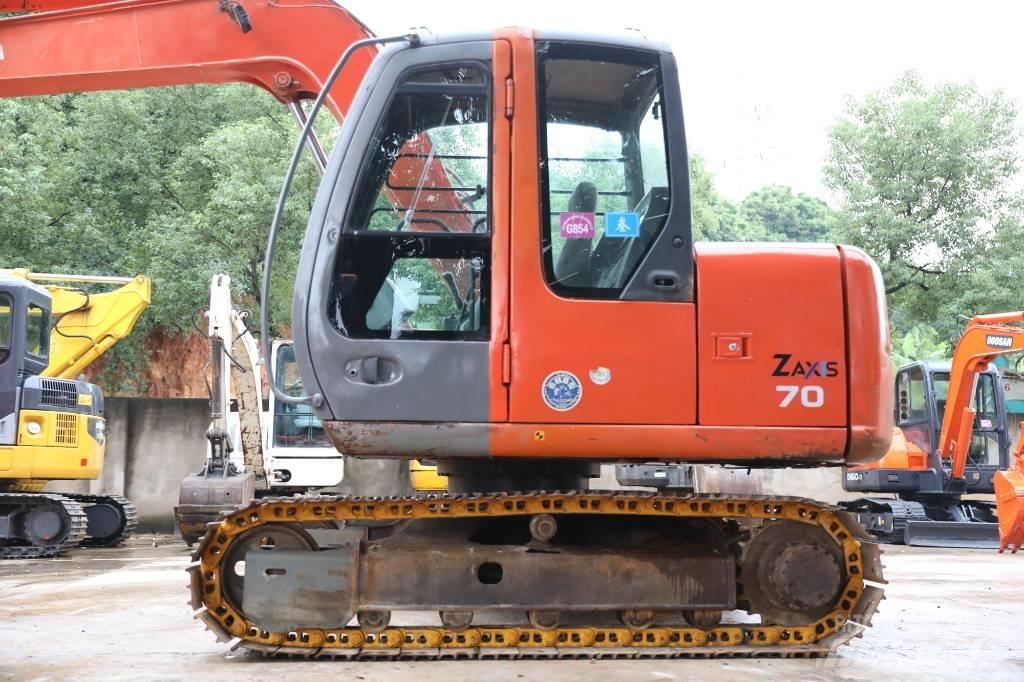 Hitachi ZX 70 Гусеничные экскаваторы