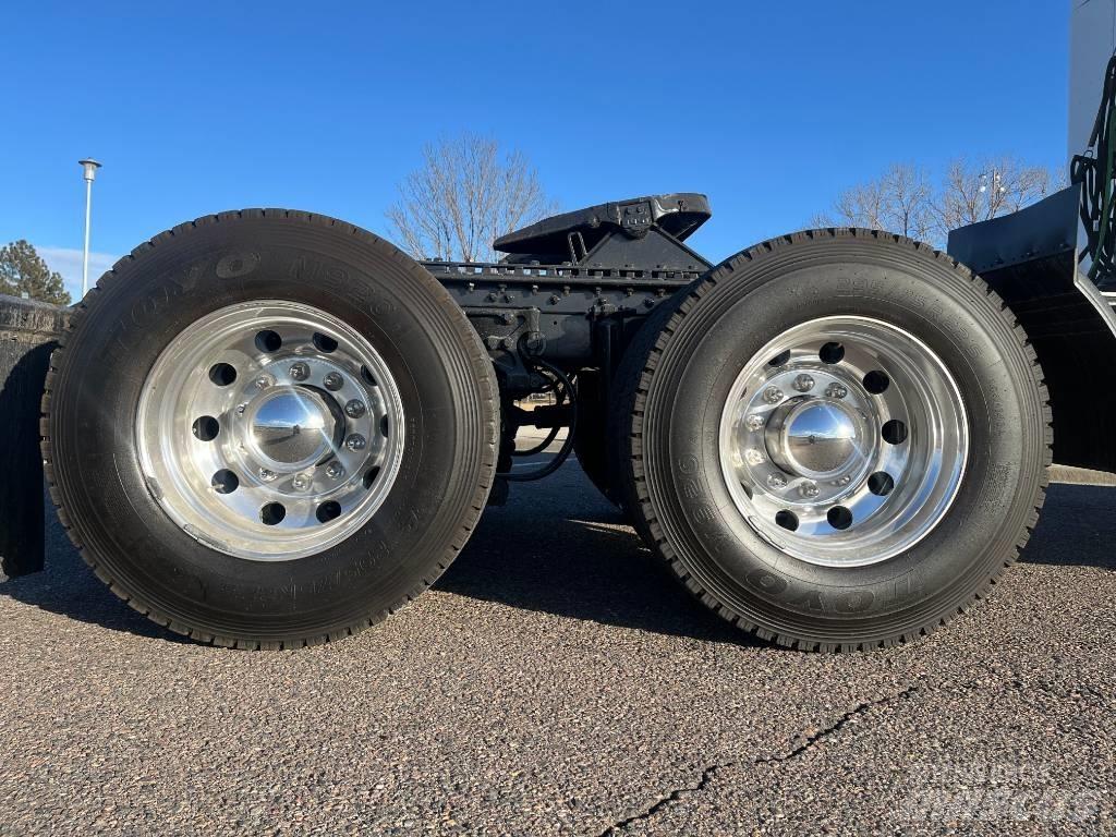 Kenworth T 880 Седельные тягачи