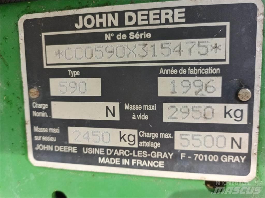 John Deere 590 Рулонные пресс-подборщики