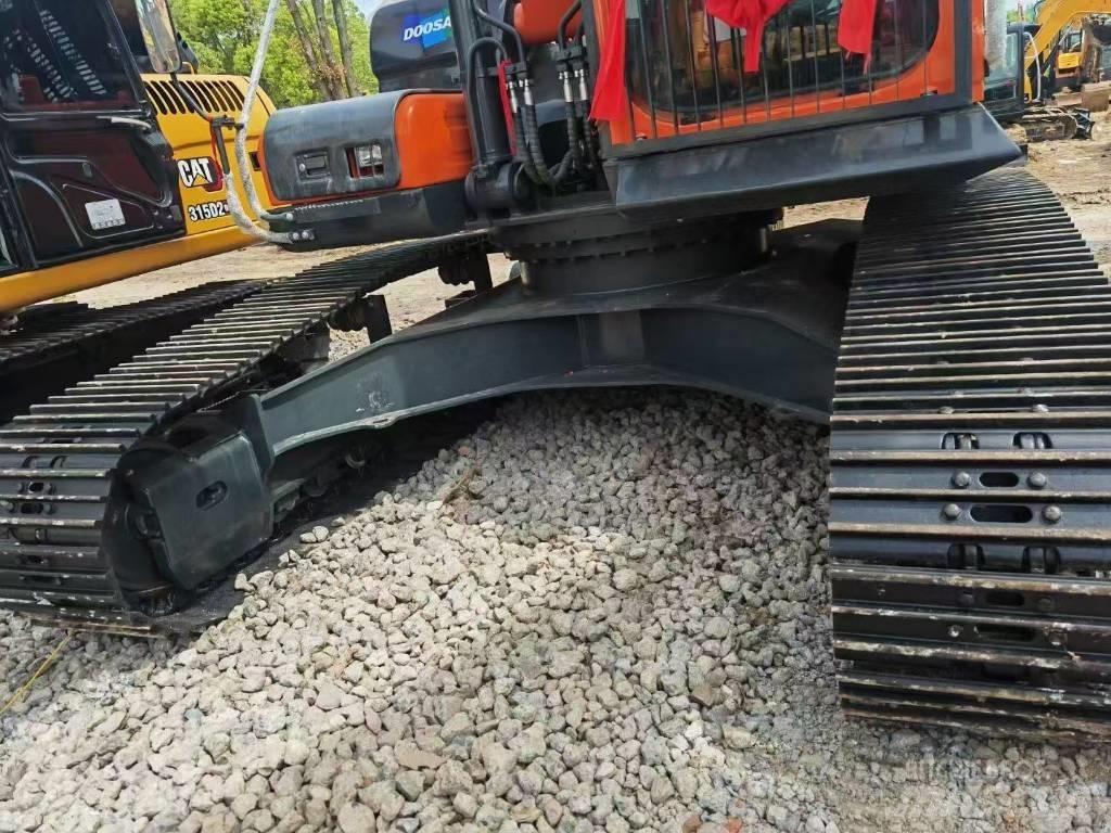 Doosan DX 300 LCA Гусеничные экскаваторы