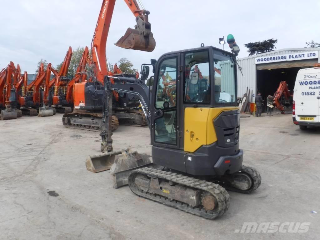 Volvo ECR 25 D Мини-экскаваторы