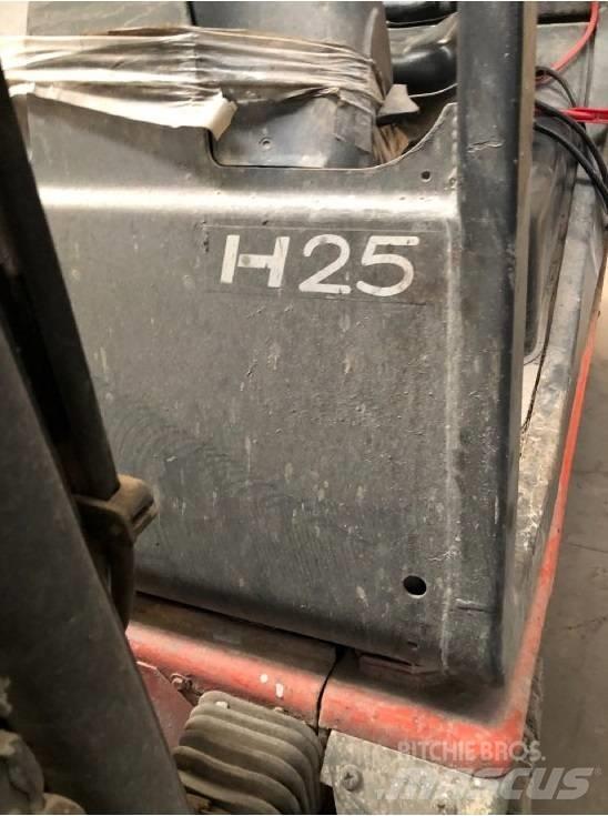 Linde H25D Дизельные погрузчики