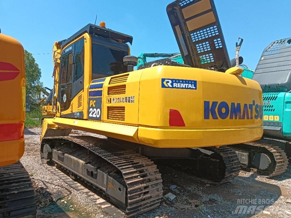 Komatsu PC 220 Гусеничные экскаваторы