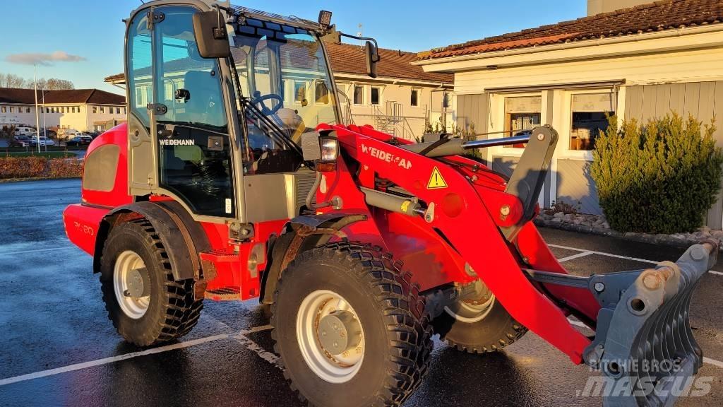Weidemann 3080 Многофункциональные сельскохозяйственные погрузчики