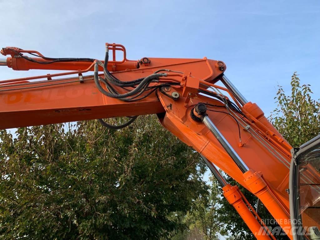 Hitachi ZAXIS 240-N3 Гусеничные экскаваторы