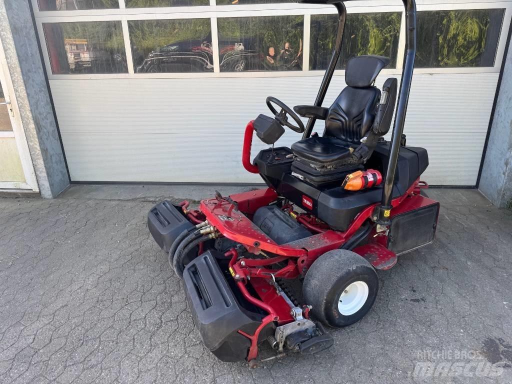 Toro 3250D Газонокосилки