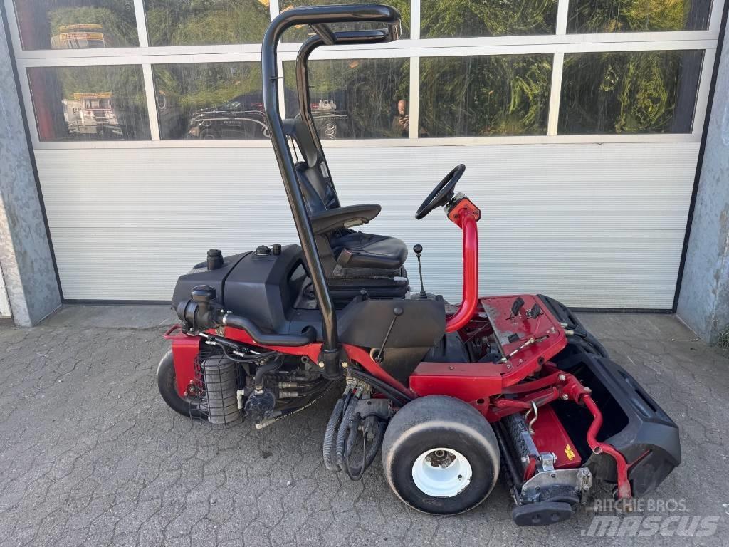 Toro 3250D Газонокосилки