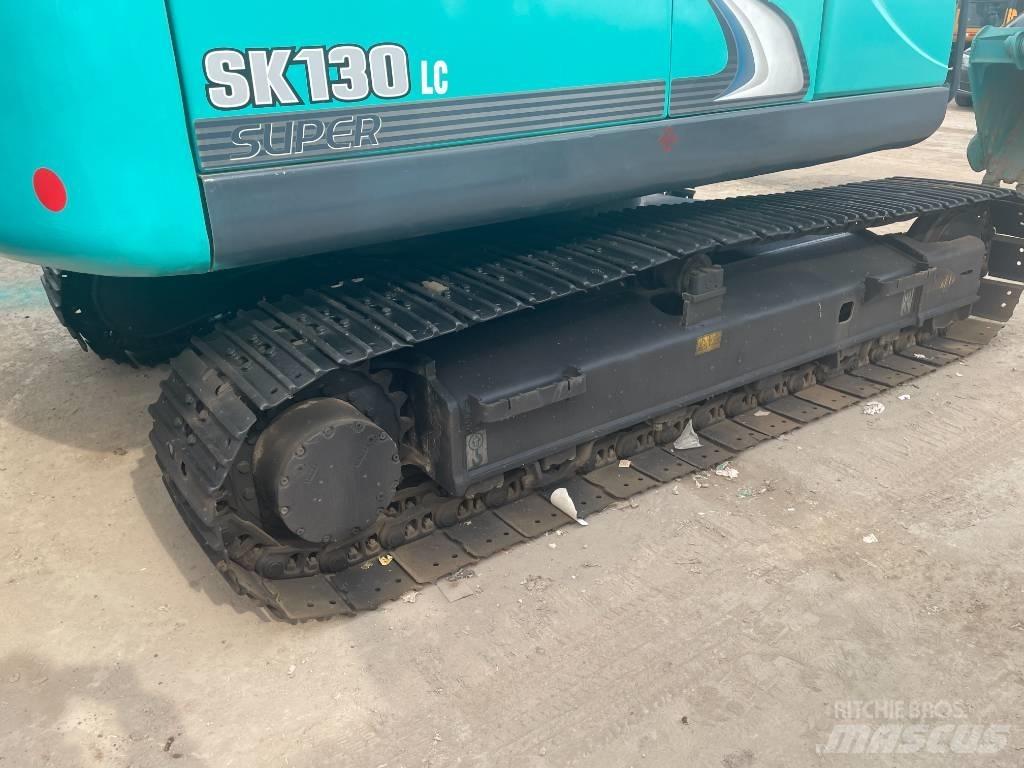 Kobelco 130 Малые экскаваторы 7т-12т
