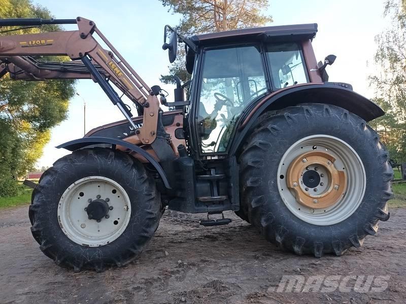 Valtra N 141 Трактора