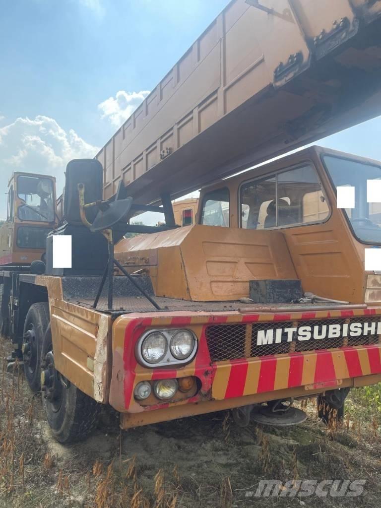 Hyundai HC 50 Гусеничные краны