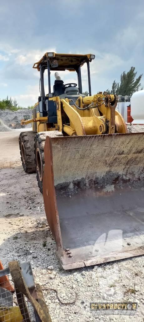 CAT 938 G Фронтальные погрузчики