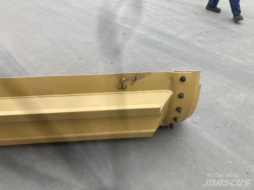 CAT 120M3 Moldboard Бульдозерные отвалы