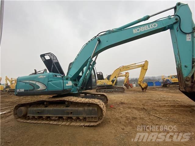 Kobelco SK200 Гусеничные экскаваторы