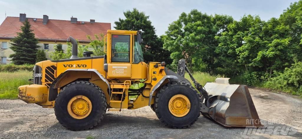 Volvo L 120 E Фронтальные погрузчики