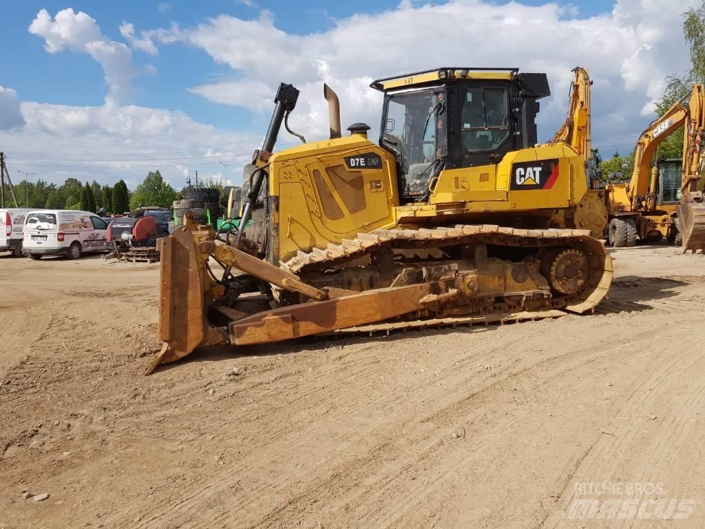 CAT D 7 E LGP Гусеничные бульдозеры