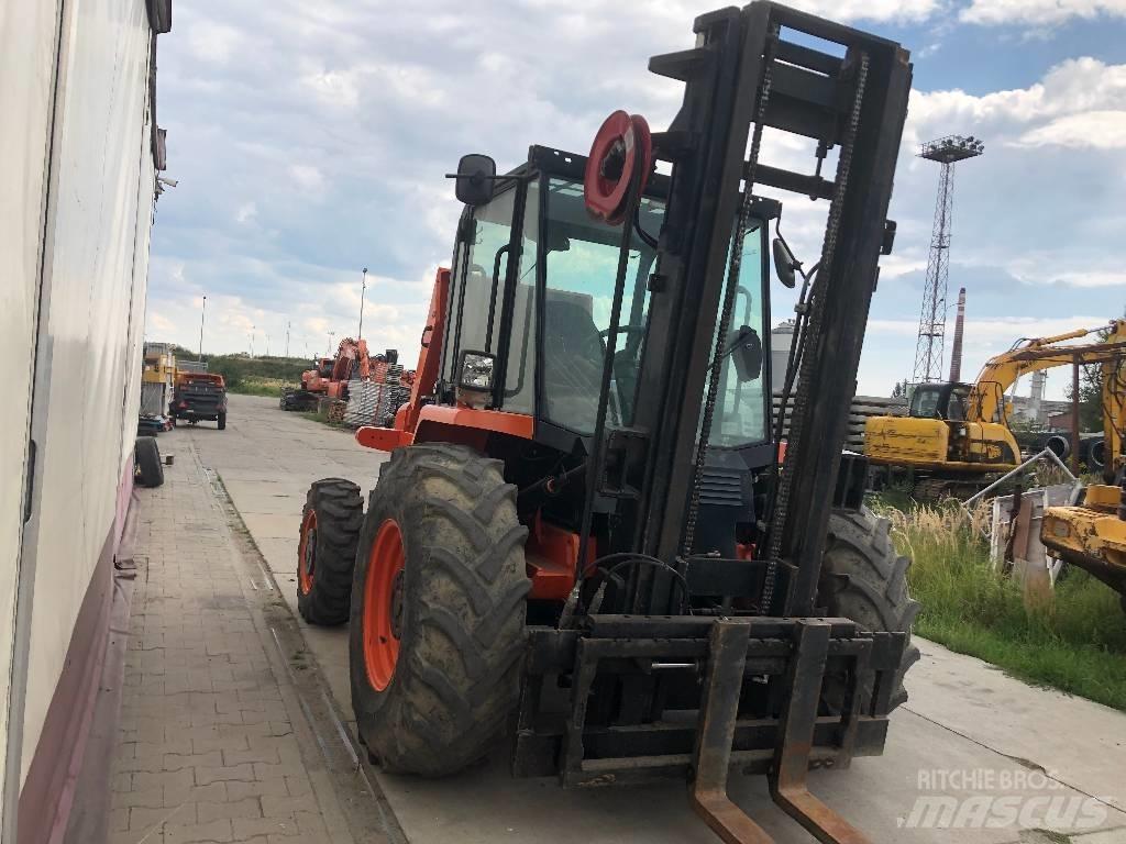 JCB 930-4 Внедорожные погрузчики