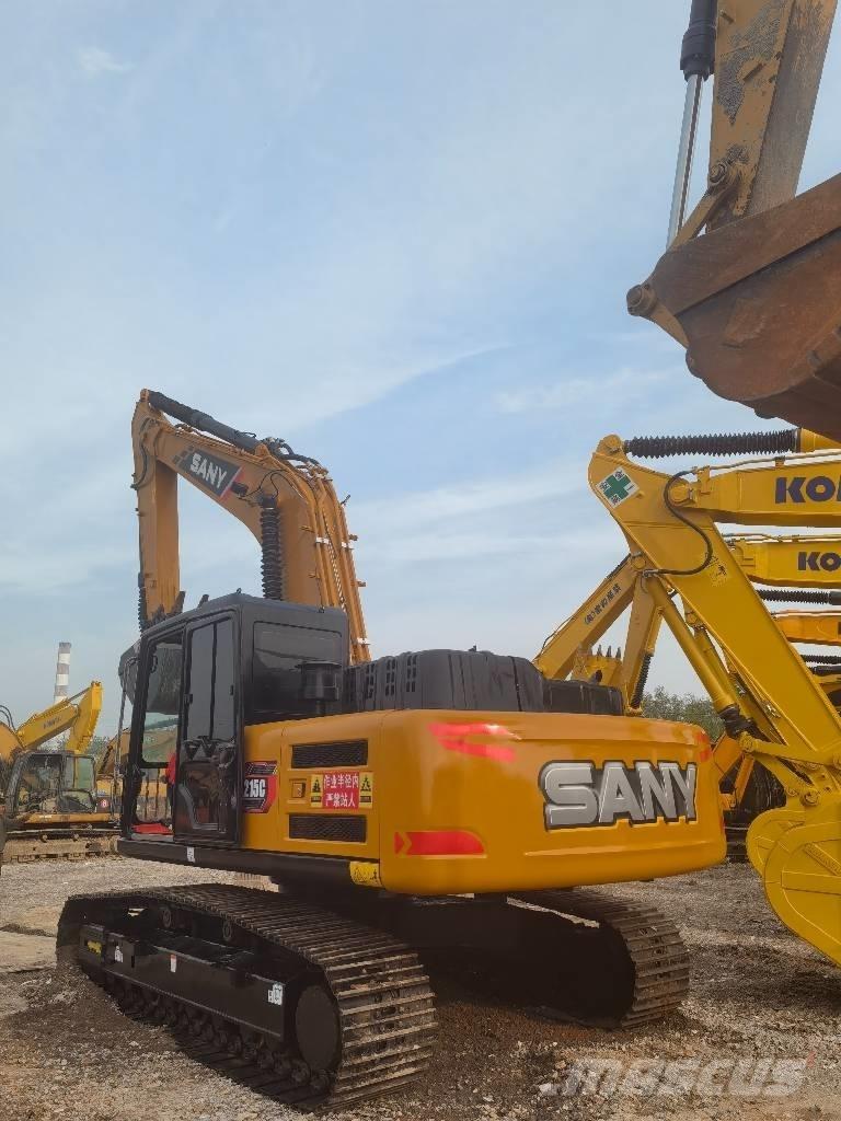 Sany SY 215 C Гусеничные экскаваторы