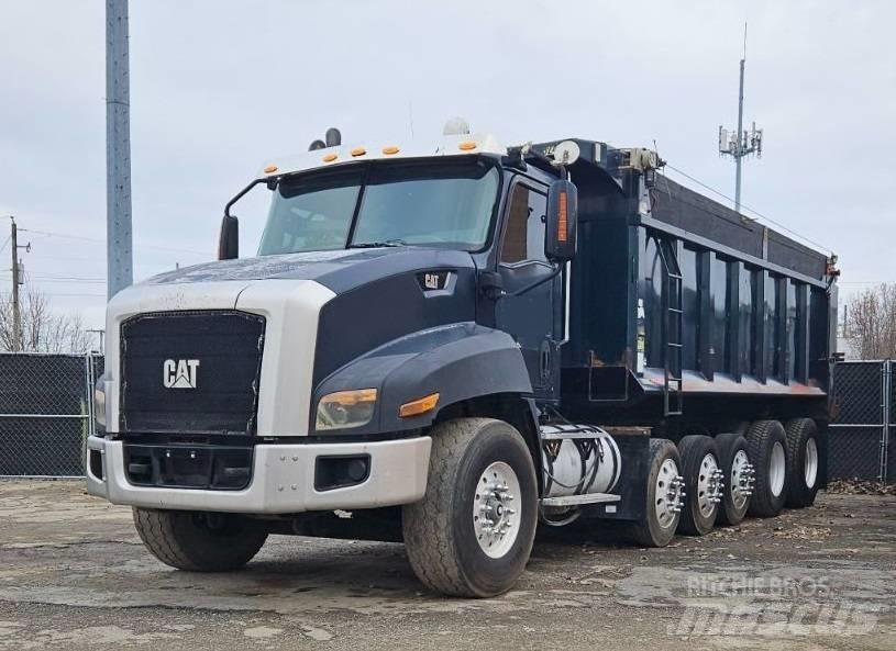CAT CT 660 Грузовики-Самосвалы