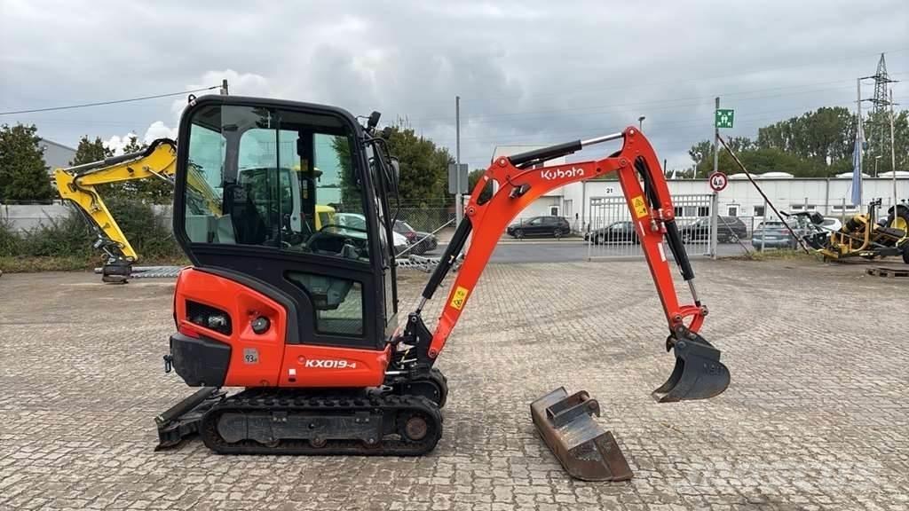 Kubota KX019-4 Мини-экскаваторы