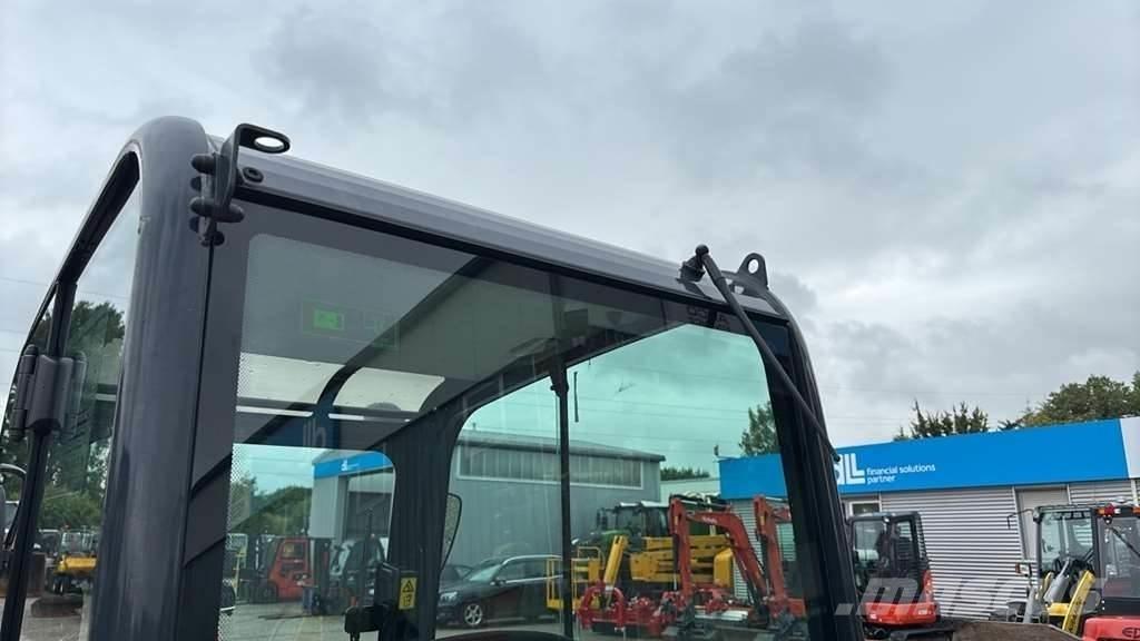 Kubota KX019-4 Мини-экскаваторы