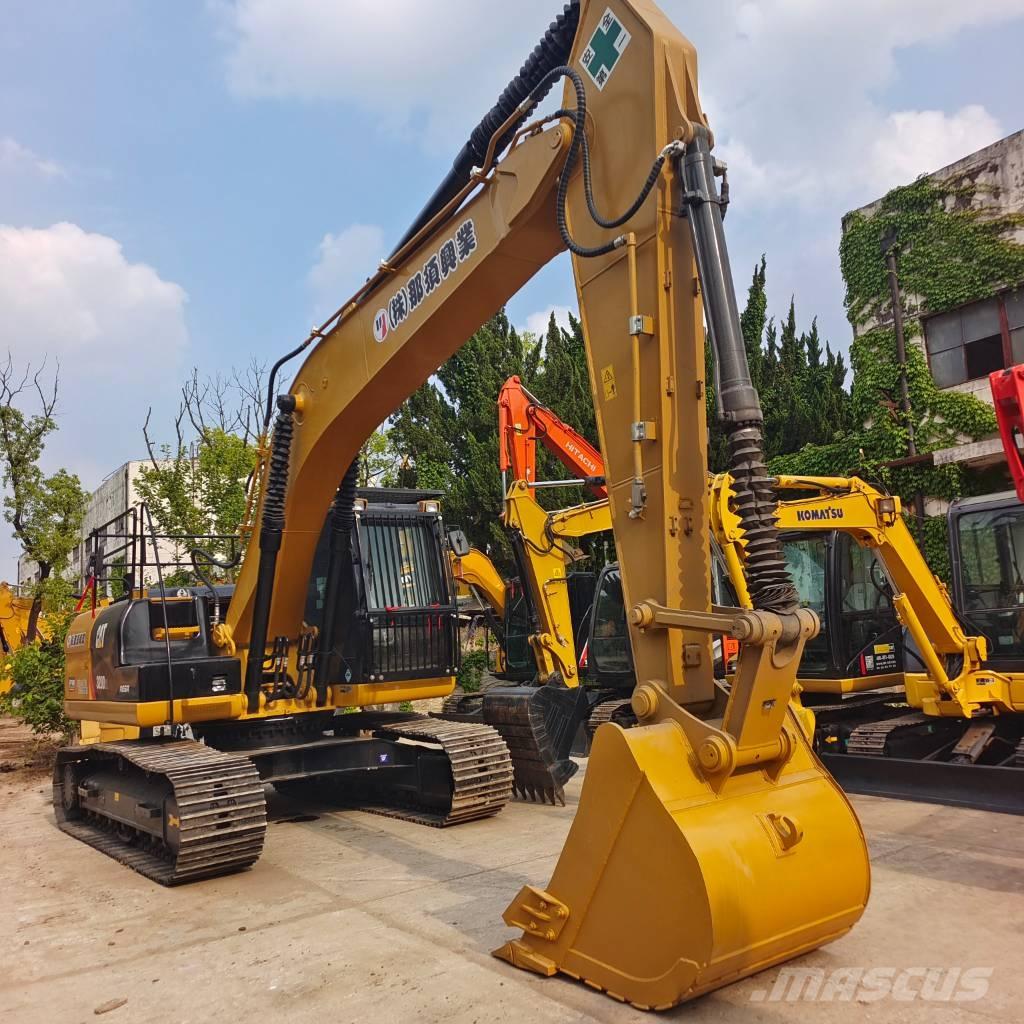 CAT 320 D2 Гусеничные экскаваторы