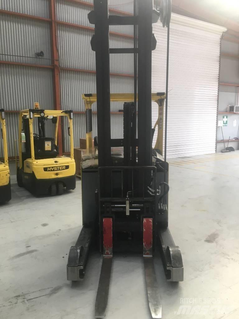 Hyster R1.6 Ричтраки