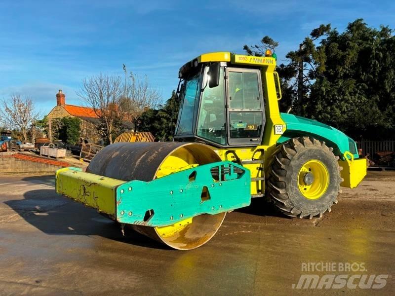 Ammann ASC 110 Грунтовые катки