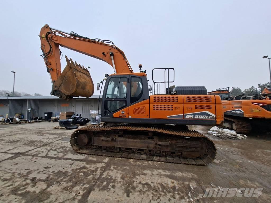 Doosan DX 300 LC-7 Гусеничные экскаваторы
