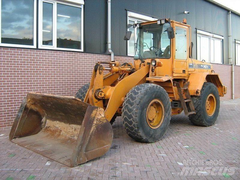 Hyundai HL740-3 Фронтальные погрузчики