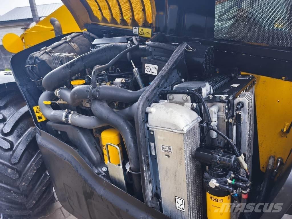 JCB 541-70 Телескопические погрузчики