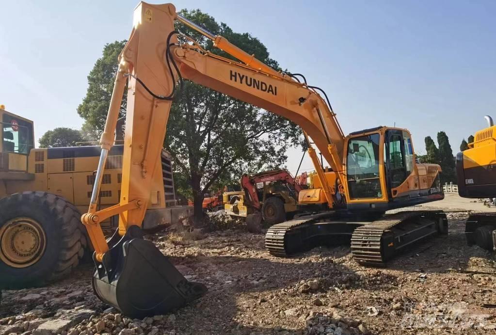 Hyundai R220LC-9S Гусеничные экскаваторы